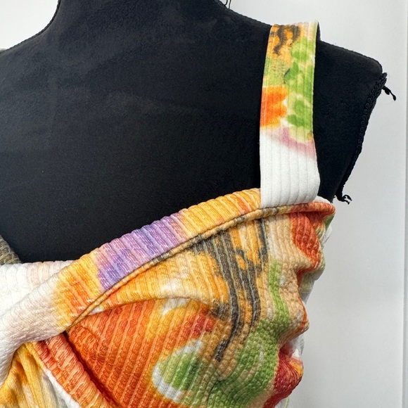 Rotate Birger Christensen Ribbed Floral Sleeveless Top - Picture 4 of 9